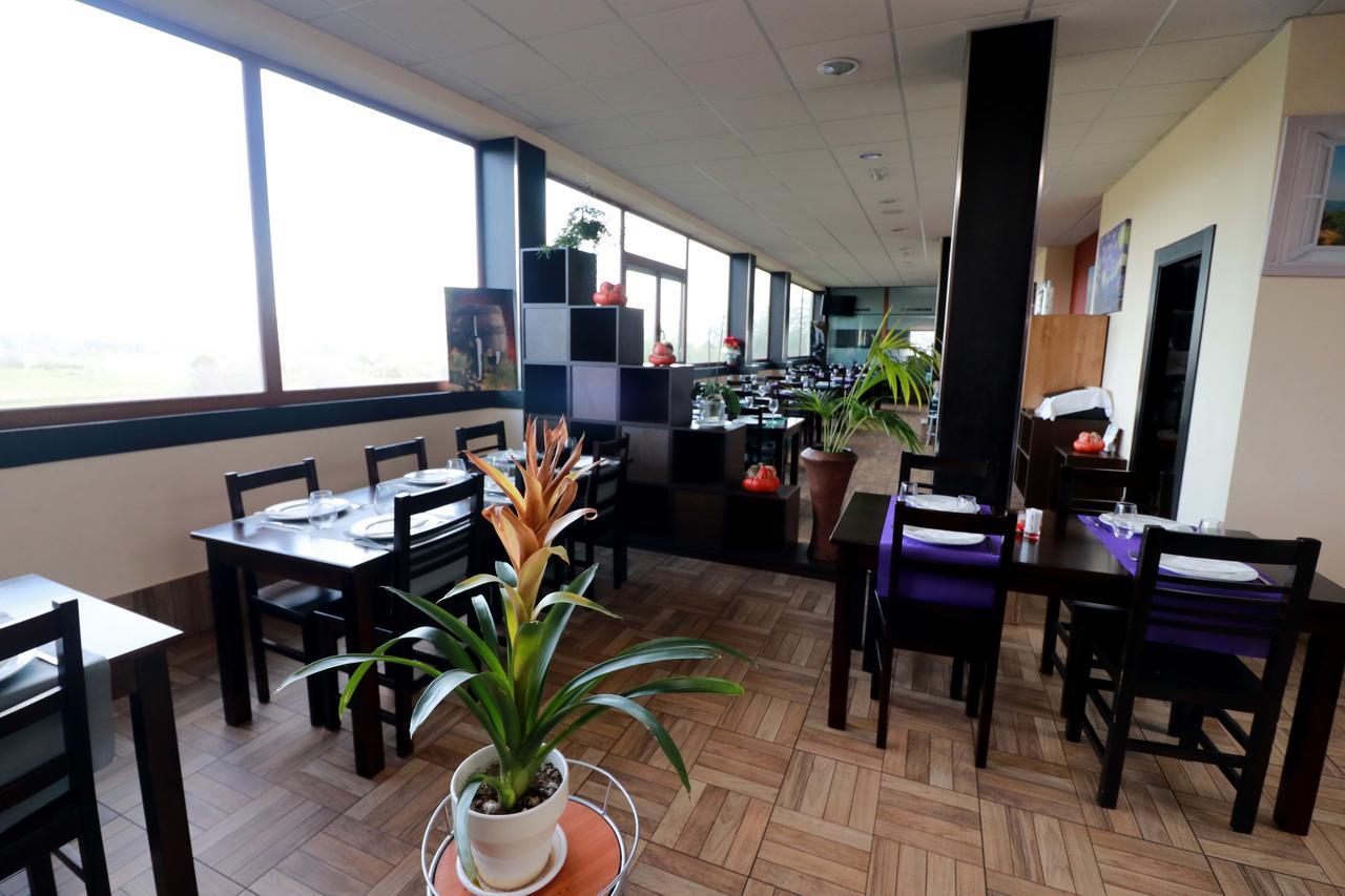 Hostal Casasnovas Silleda Luaran gambar